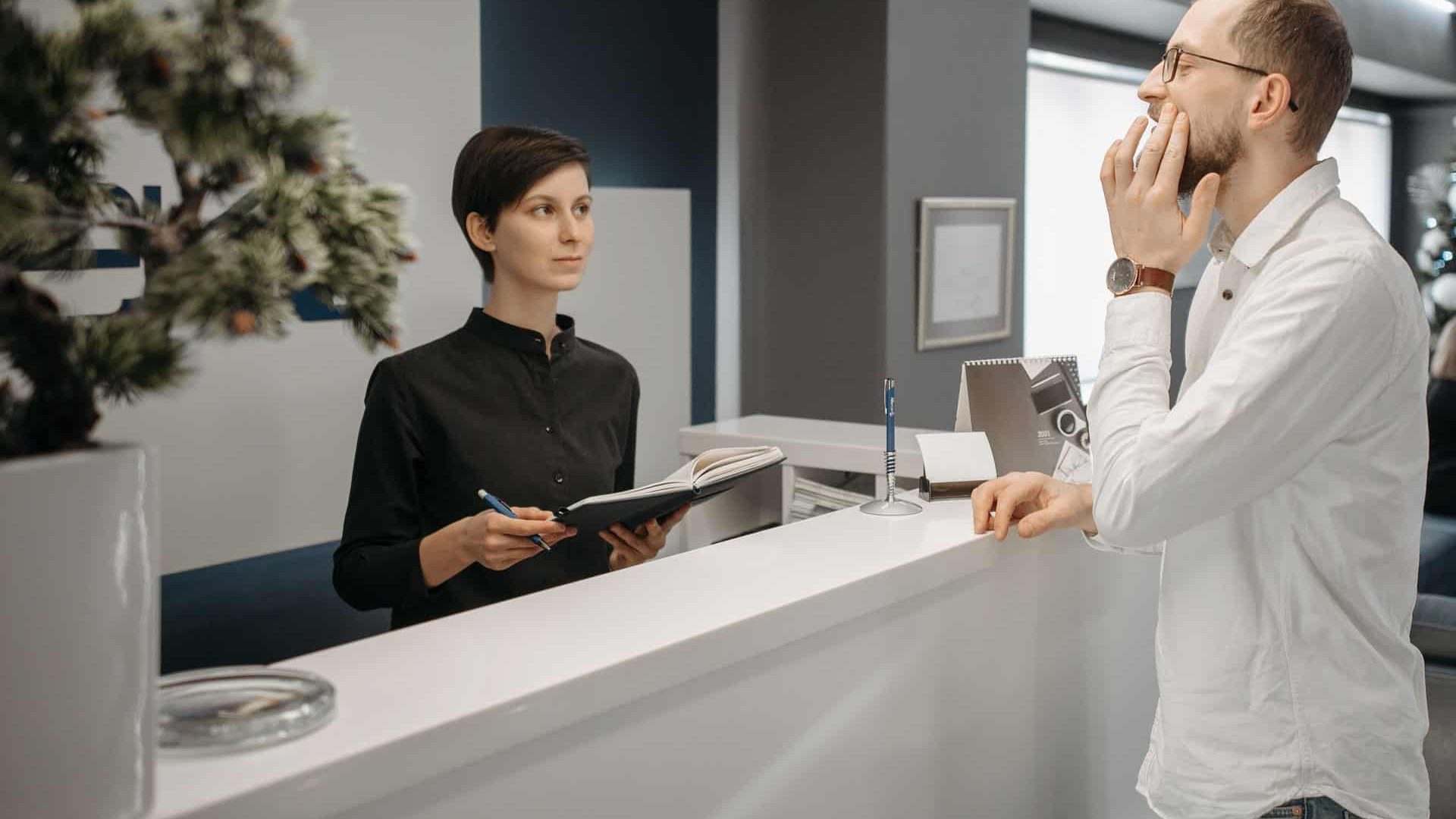 AI Receptionist for flooring